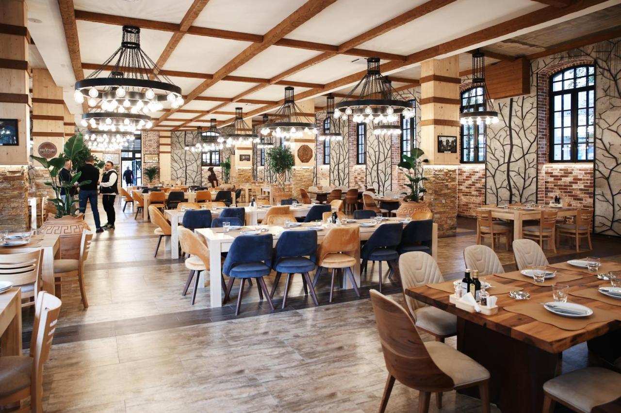 Hotel Livnica بلغراد المظهر الخارجي الصورة